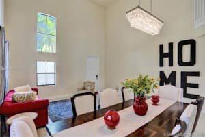 2742 NE 1st St, Homestead, FL 33033, Sold 04/23/19