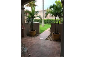16284 SW 75th St, Miami, FL 33193, Sold 05/10/19