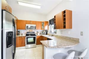 7461 NW 181st St, Hialeah, FL 33015, Sold 04/30/19