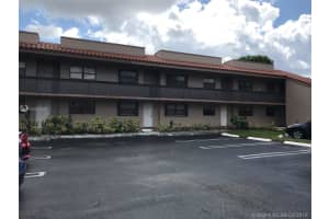 220 W Park Dr, Miami, FL 33172, Sold 06/28/19