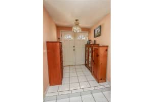 11436 SW 32nd Ln, Miami, FL 33165, Sold 05/24/19