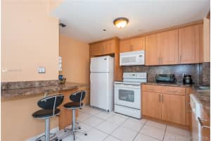 2829 Indian Creek Dr, Miami, FL 33140, Sold 11/20/20