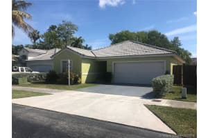 8217 SW 157th Ct, Miami, FL 33193, Sold 05/07/19