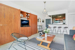 110 Washington Ave, Miami Beach, FL 33139, Sold 06/04/19