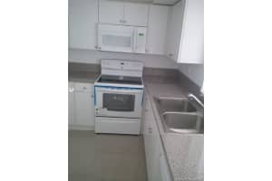 9735 Fontainebleau Blvd G203, Miami, FL 33172, Sold 04/27/19