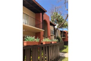 10744 N Kendall Dr APT M16, Miami, FL 33176, Sold 05/22/19