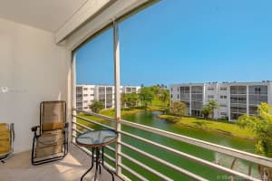600 NE 2nd St, Dania Beach, FL 33004, Sold 12/03/19