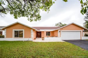 2900 SW 85th Way, Davie, FL 33328, Sold 06/07/19