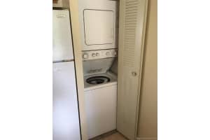 1122 The Pointe Dr, West Palm Beach, FL 33409, Sold 04/12/19