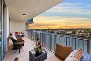 821 N Riverside Dr, Pompano Beach, FL 33062, Sold 09/06/19