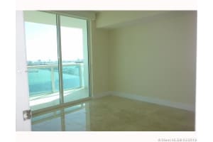 1800 N Bayshore Dr, Miami, FL 33132, Sold 04/12/19