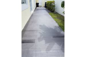 4750 NW 98th Pl, Doral, FL 33178, Sold 01/21/20