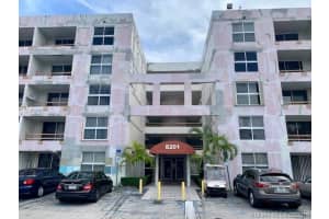 8201 NW 8th St, Miami, FL 33126, Sold 07/12/19