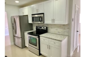 8201 NW 59th Pl, Tamarac, FL 33321, Sold 05/30/19