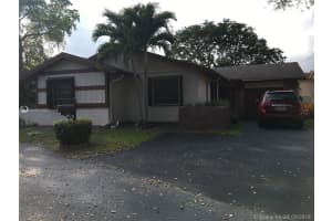 2116 Nova Village Dr, Davie, FL 33317, Sold 05/23/19