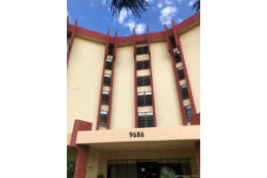 9686 Fontainebleau Blvd, Miami, FL 33172, Sold 05/15/19