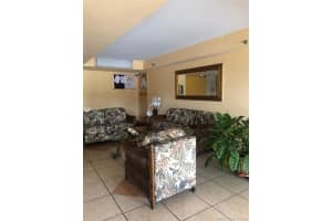 9686 Fontainebleau Blvd, Miami, FL 33172, Sold 05/15/19