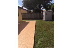 8535 NW 189th Ln, Hialeah, FL 33015, Sold 04/30/19