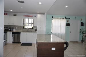 9436 NW 45th St, Sunrise, FL 33351, Sold 05/17/19