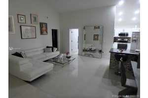19115 NW 81st Pl, Hialeah, FL 33015, Sold 05/10/19