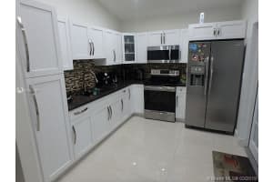 19115 NW 81st Pl, Hialeah, FL 33015, Sold 05/10/19