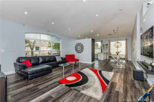 13024 NW 9th Ct, Pembroke Pines, FL 33028, Sold 04/25/19