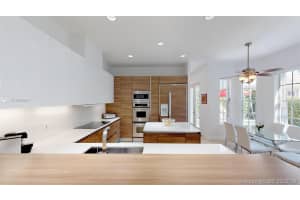 19931 NE 36th Pl, Aventura, FL 33180, Sold 05/10/19