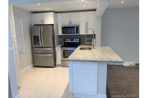 5501 Lakeside Dr, Margate, FL 33063, Sold 12/24/19
