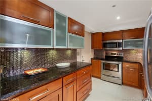 5005 Collins Ave # C5, Miami, FL 33140, Sold 09/10/19