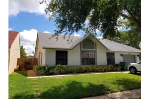 1131 SW 87th Way, Pembroke Pines, FL 33025, Sold 04/26/19