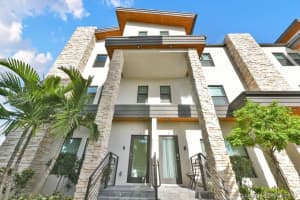 10479 NW 82nd St, Doral, FL 33178, Sold 10/15/19