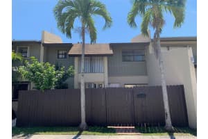 10916 SW 71st Ln, Miami, FL 33173, Sold 05/10/19