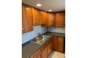 10916 SW 71st Ln, Miami, FL 33173, Sold 05/10/19