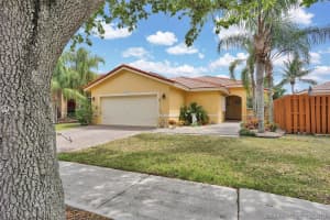 14720 Vista Verdi Rd, Davie, FL 33325, Sold 06/27/19