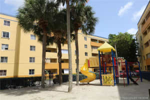 18 SW 82nd Ln, Miami, FL 33193, Sold 10/18/19