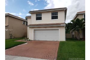 7901 N Silverado Cir, Hollywood, FL 33024, Sold 06/10/19