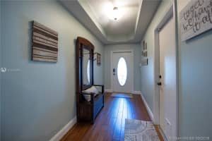 314 Royal Cove Way, Davie, FL 33325, Sold 05/01/19