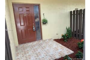 280 SW 96th Terrace, Pembroke Pines, FL 33025, Sold 08/01/19