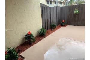 280 SW 96th Terrace, Pembroke Pines, FL 33025, Sold 08/01/19