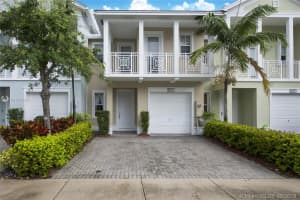 10751 NW 76th Ln, Medley, FL 33178, Sold 04/18/19