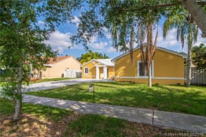 13641 SW 21st St, Miramar, FL 33027, Sold 05/06/19