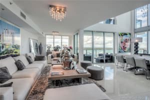 7928 East Dr, North Bay Village, FL 33141, Sold 12/16/20