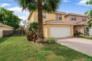 9364 NW 54th St, Sunrise, FL 33351, Sold 06/07/19