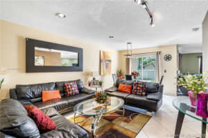 9364 NW 54th St, Sunrise, FL 33351, Sold 06/07/19