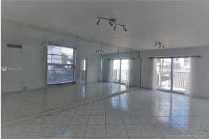 1000 Michigan Ave, Miami Beach, FL 33139, Sold 06/24/19