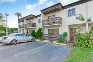 8205 NW 7th St, Miami, FL 33126, Sold 07/12/19