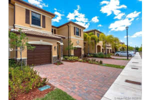 11301 NW 88th St, Doral, FL 33178, Sold 06/07/19