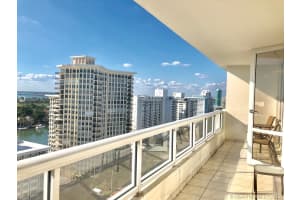 5601 Collins Ave PH 11, Miami Beach, FL 33140, Sold 11/27/19