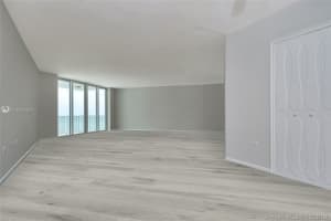 200 Ocean Ln Dr, Key Biscayne, FL 33149, Sold 10/10/19