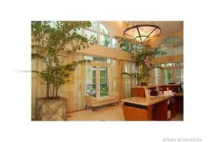 3330 NE 190th St, Aventura, FL 33180, Sold 04/27/21